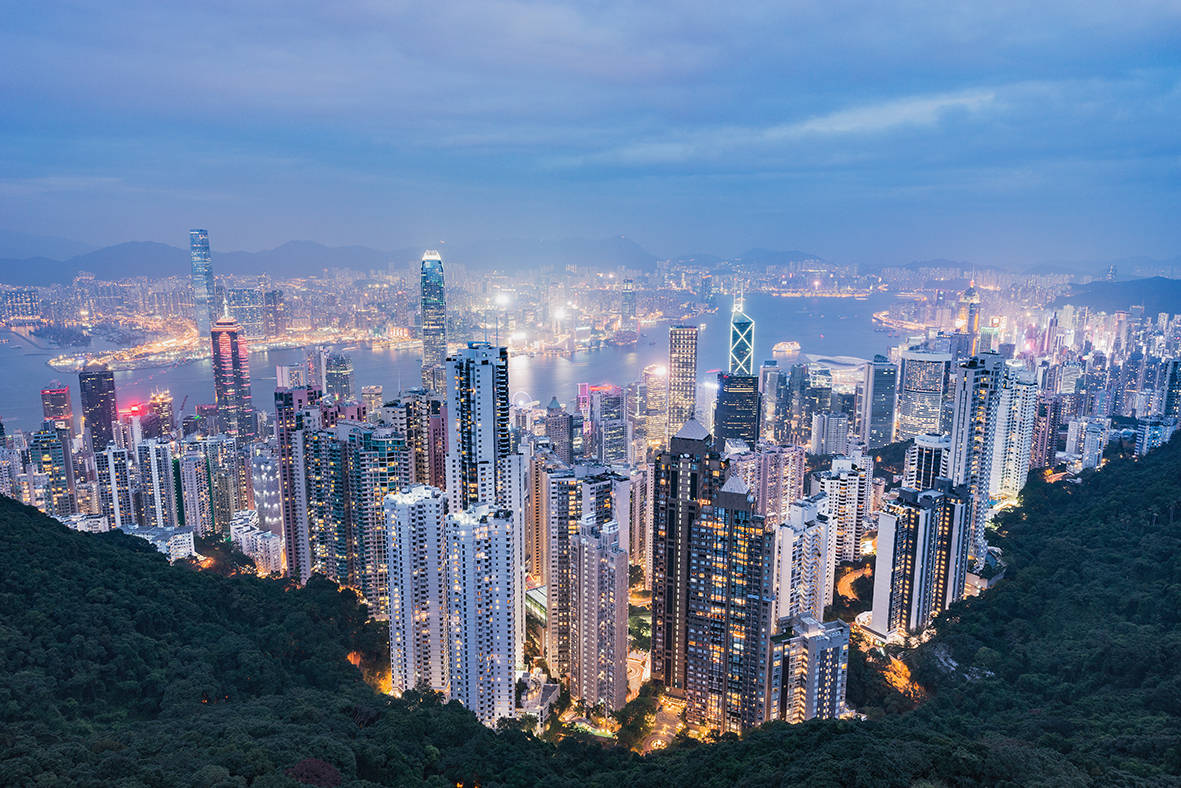 香港高才通2025年申请到拿永居7年要多少钱？30秒了解高才通申请+费用+续签+永居攻略！