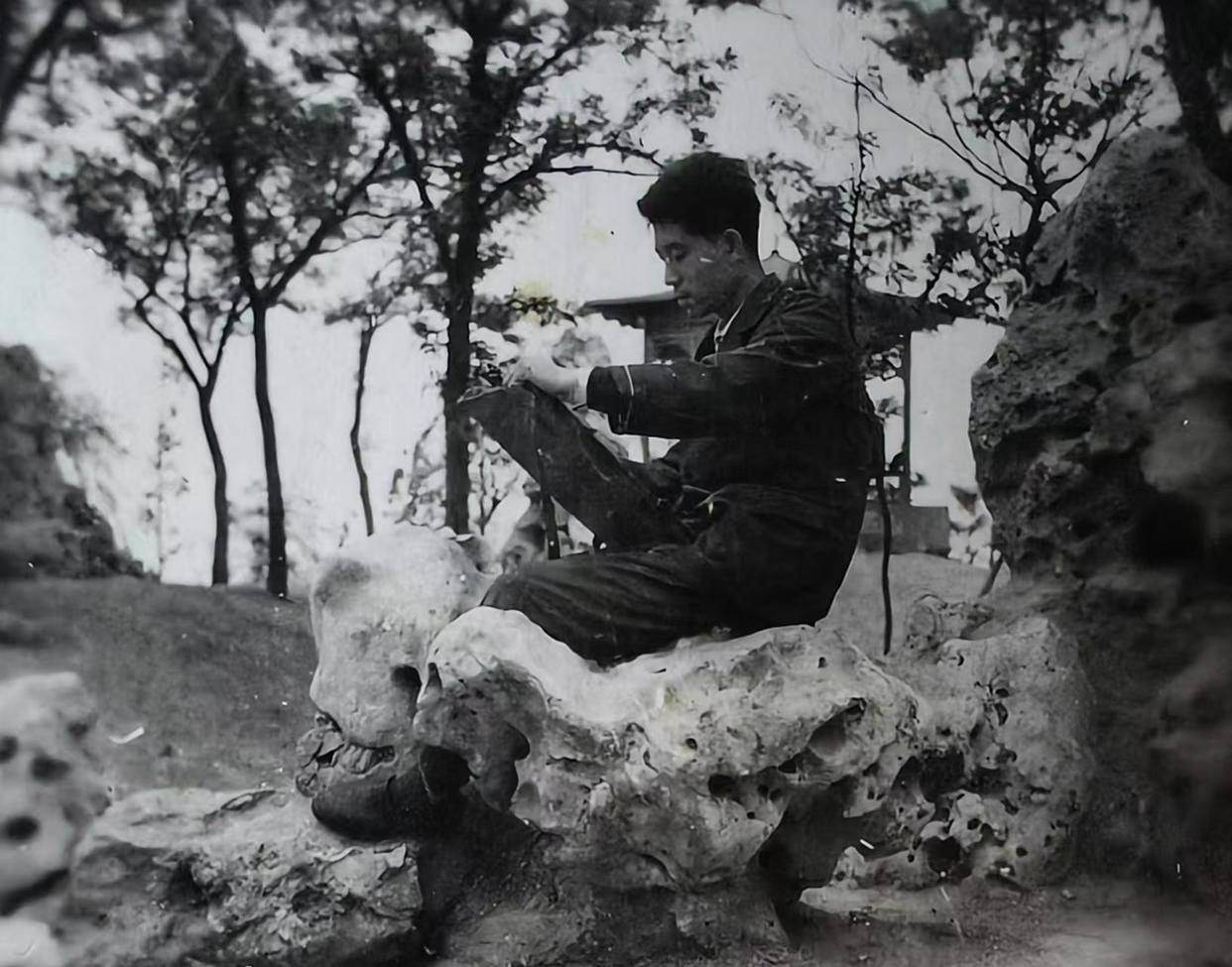 何旗-国之巨匠第四套2元卷绘画者
